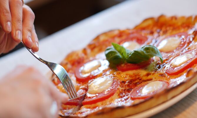 pizza-1150031_1920